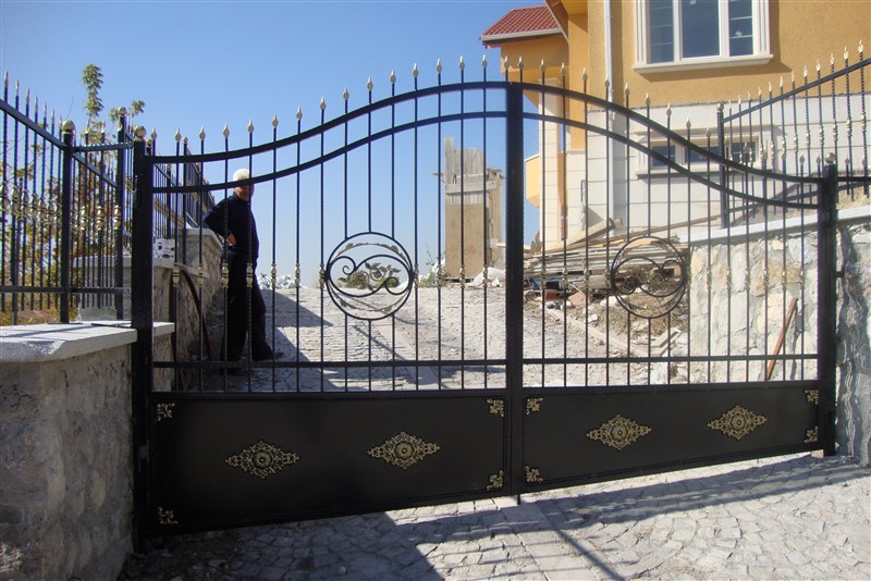 Ferforje Bahçe Giriş Kapıları